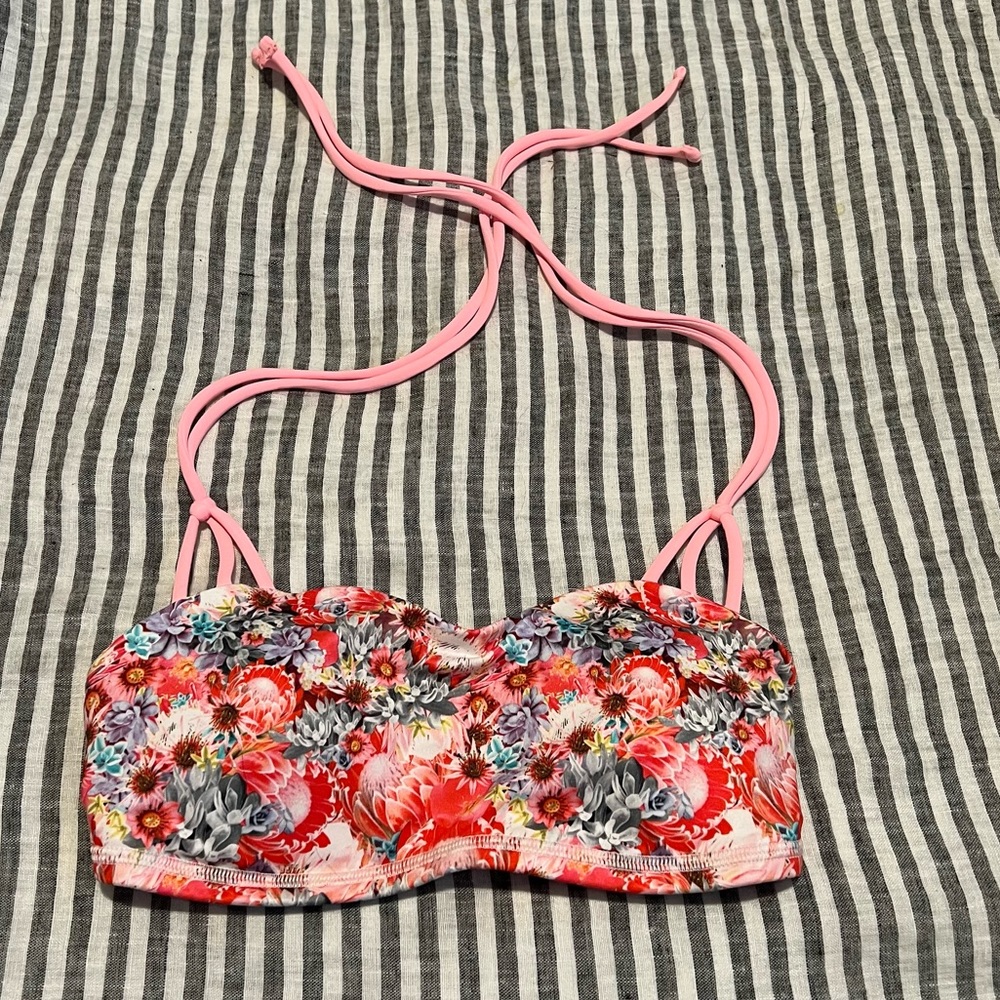 Lululemon Halter Sports Bra